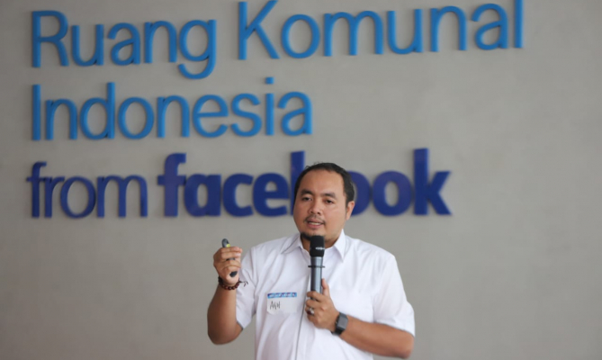 Diskusi Narasi Media Sosial di Ranah Pemilu di Ruang Komunal Facebook Indonesia