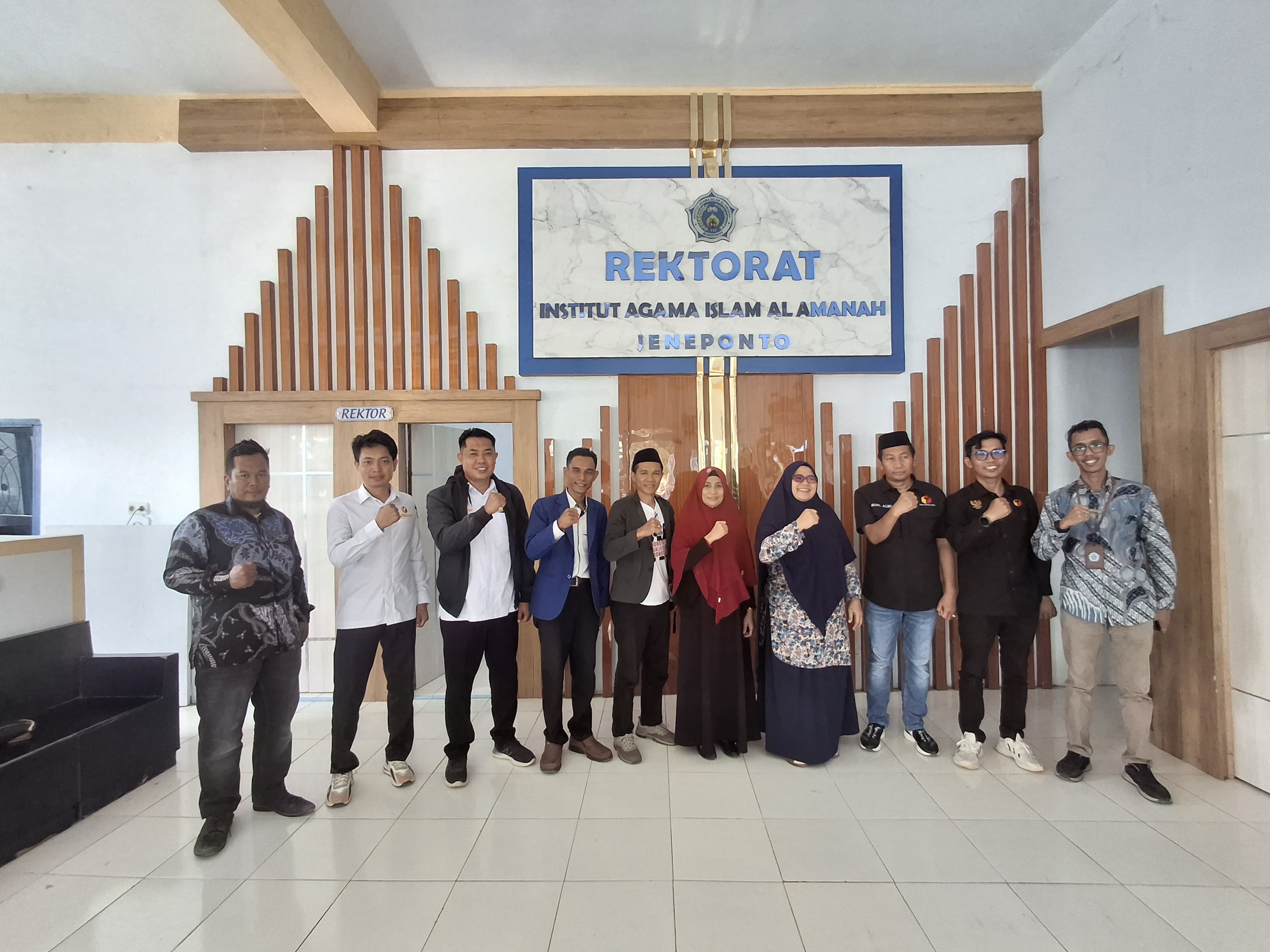 Perkuat Penegakan Hukum Pemilu, Bawaslu Jeneponto Temui Rektor IAI Al-Amanah Jeneponto