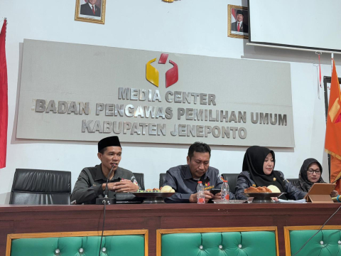 Sambutan Anggota Bawaslu Kabupaten Jeneponto ( Bustanil Nassa, S.H.I, M.H.)