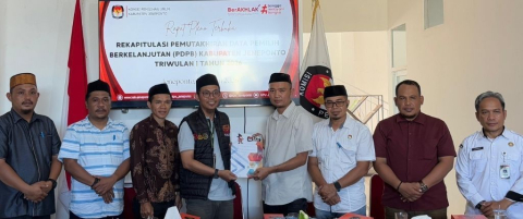 Bawaslu Kab. Jeneponto menerima salinan Keputusan KPU Kab. Jeneponto tentang Pemutakhiran Data Pemilih Berkelanjutan Triwulan I Tahun 2026